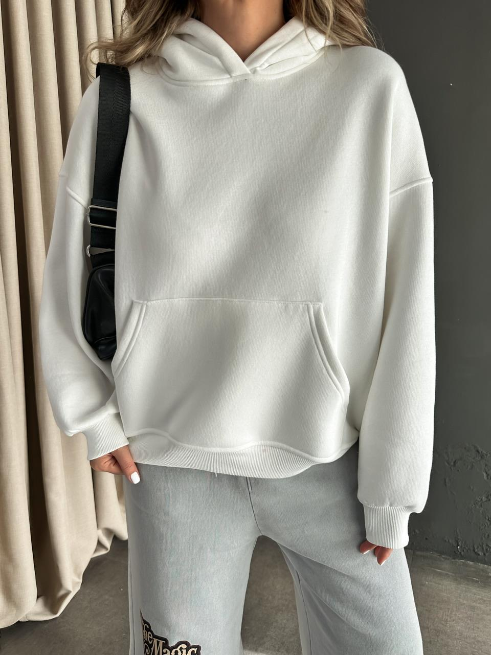Beyaz Kanguru Cepli Sweatshirt