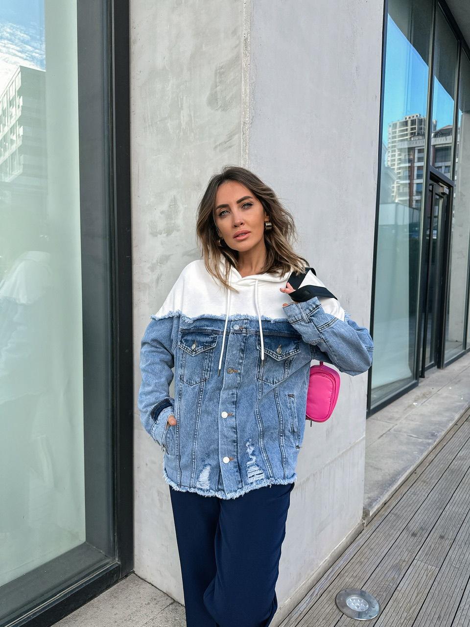 Beyaz Kapşonlu Kot Sweatshirt