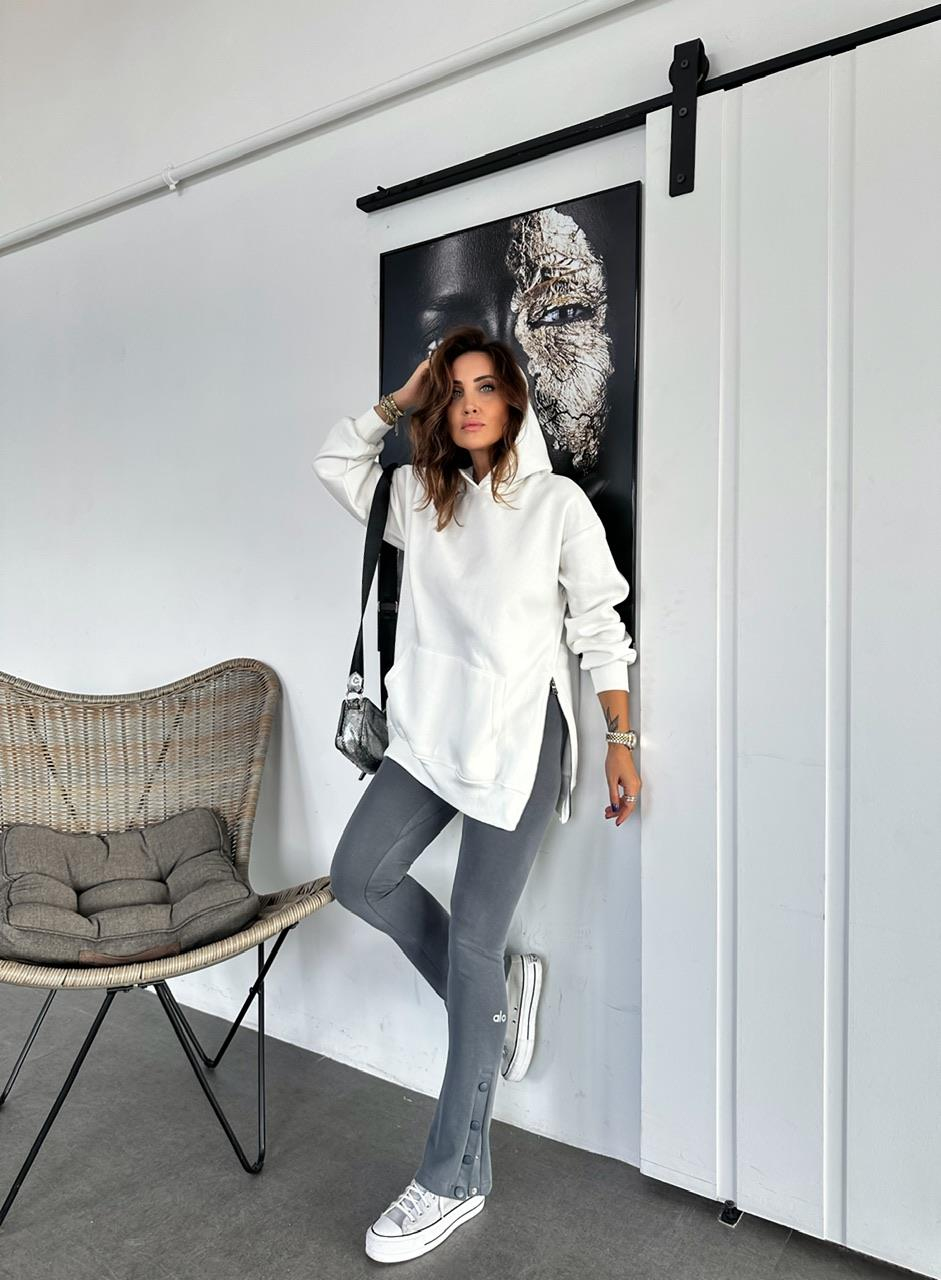 Beyaz Kenarları Fermuarlı Sweatshirt