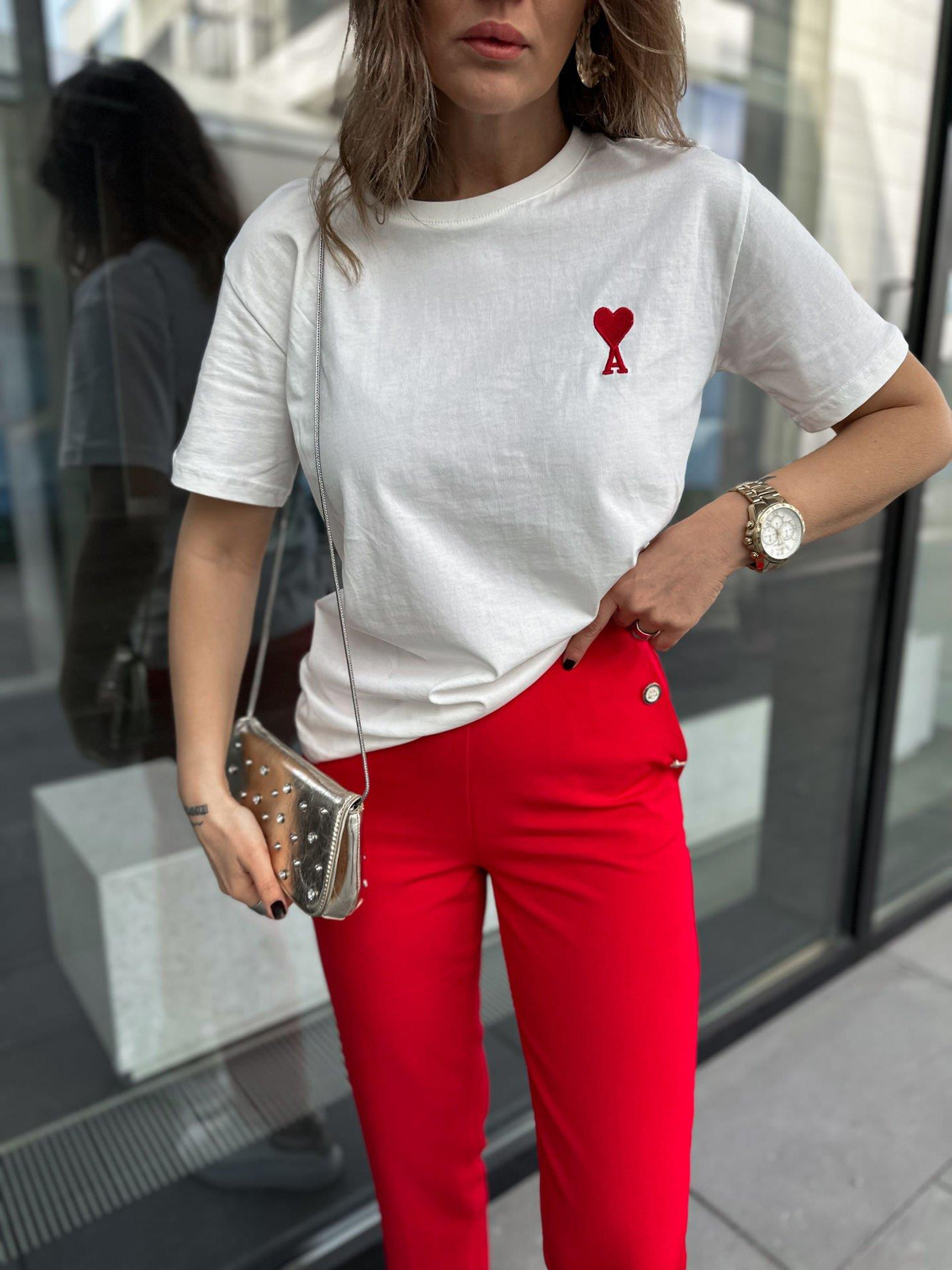 Beyaz Kırmızı Kalpli Basic Tshirt