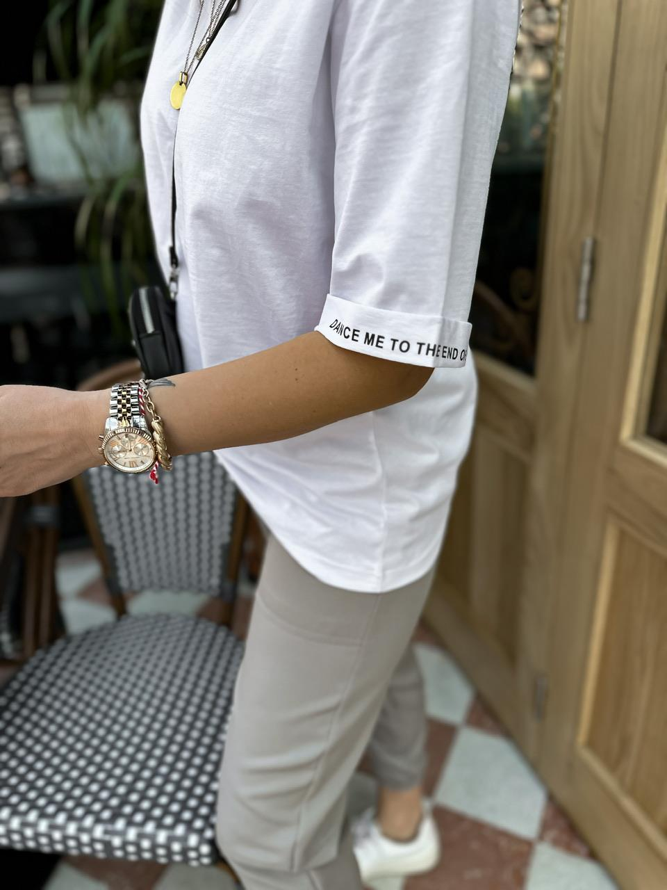 Beyaz Kolu Yazılı Cotton Tshirt