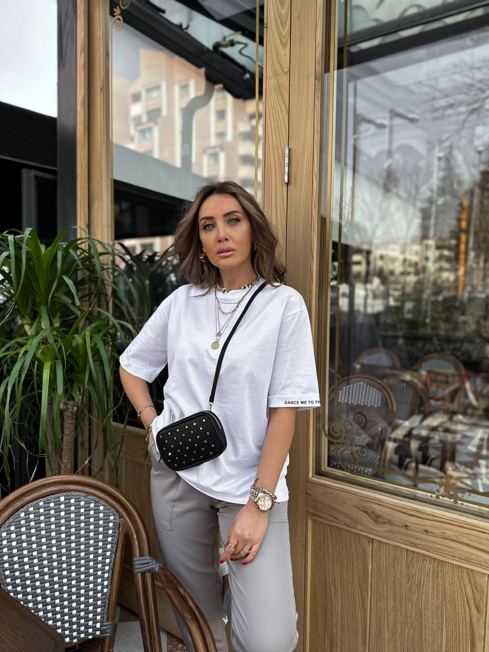 Beyaz Kolu Yazılı Cotton Tshirt