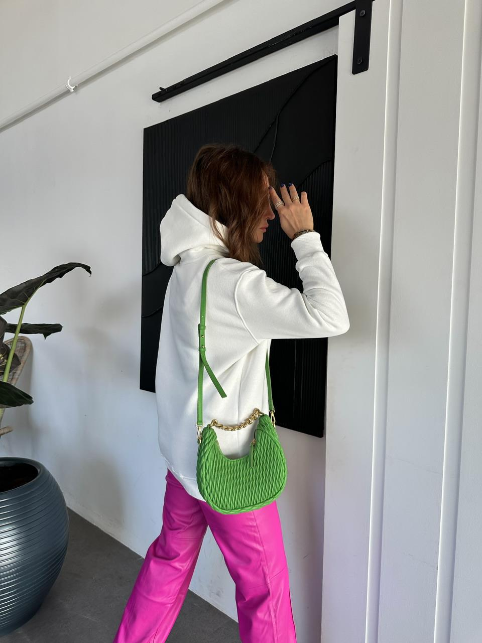 Beyaz Kuş Figürlü Kapşonlu Sweatshirt