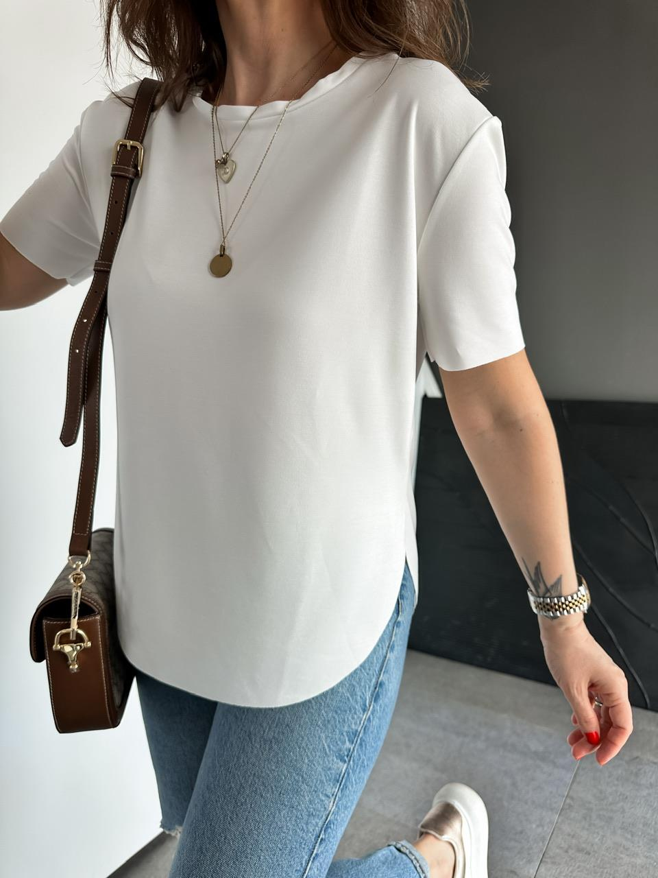 Beyaz Lazer Kesim Modal Tshirt