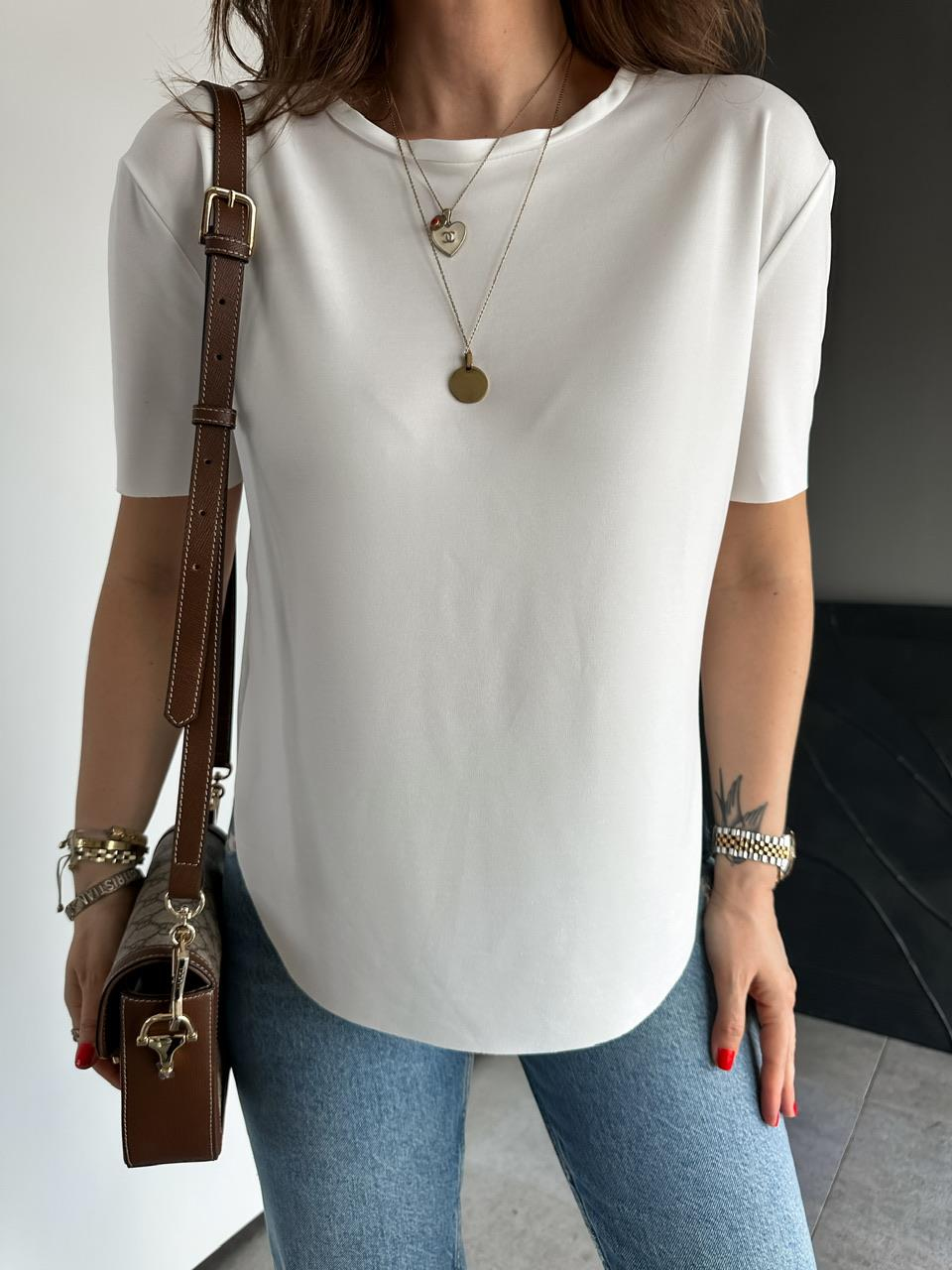 Beyaz Lazer Kesim Modal Tshirt
