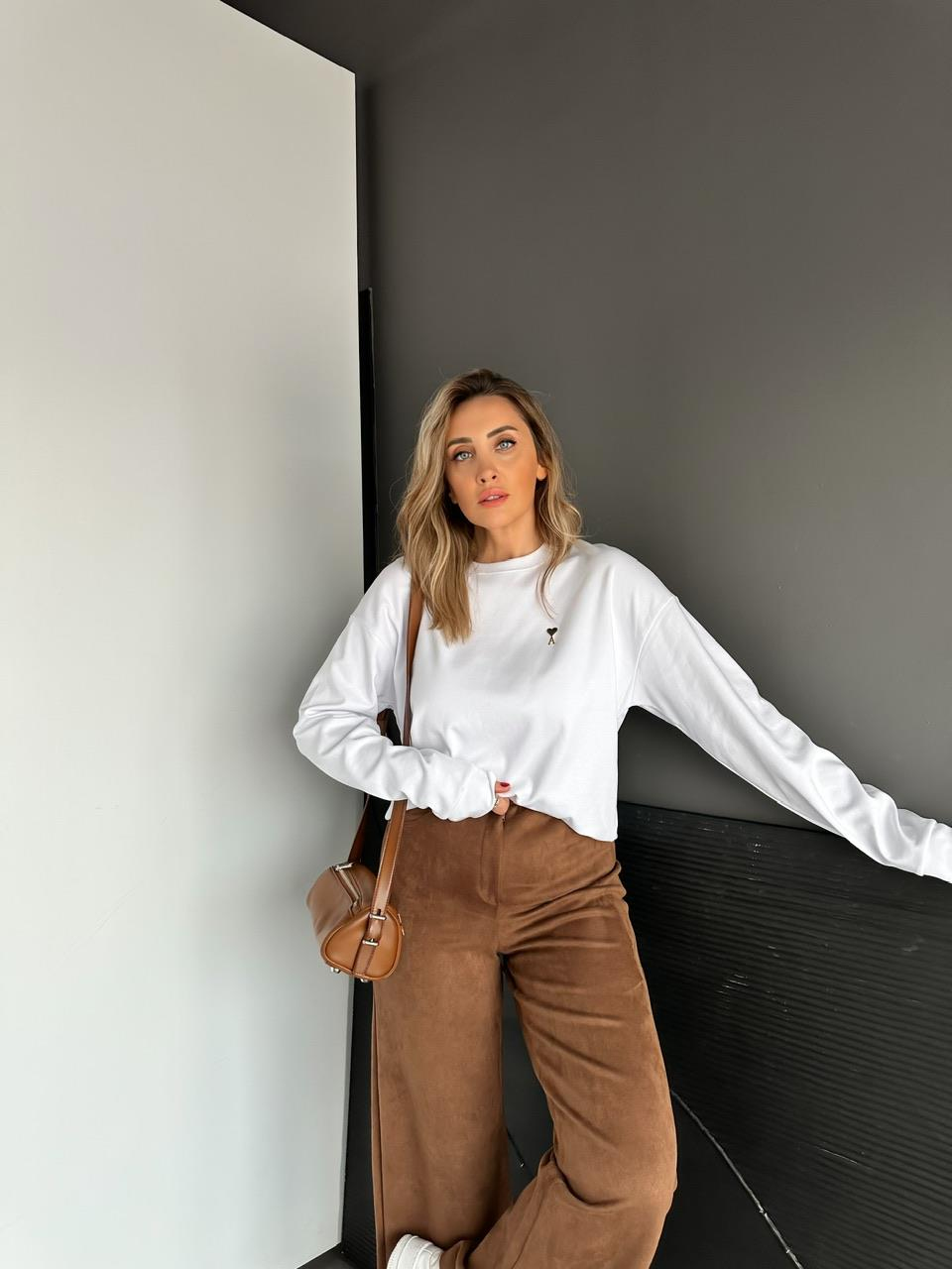 Beyaz Logolu Marka Model Sweatshirt