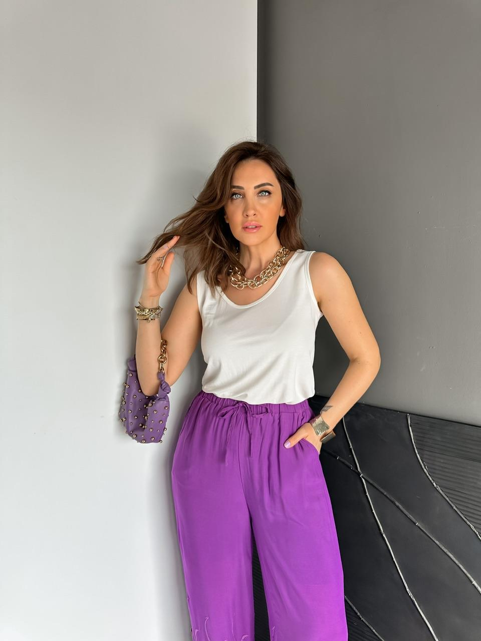 Beyaz Modal Basic Atlet