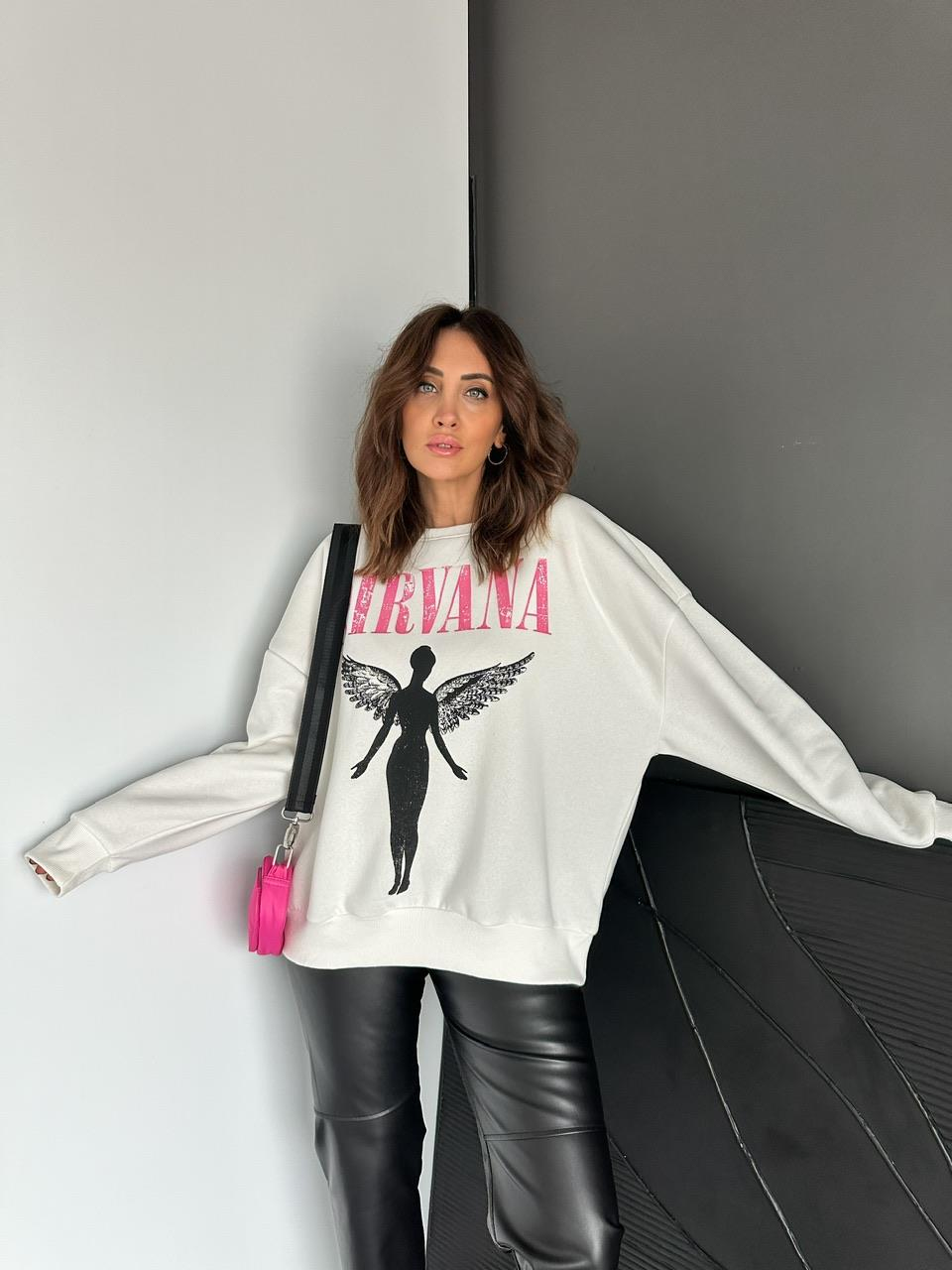 Beyaz Nirvana Sweatshirt