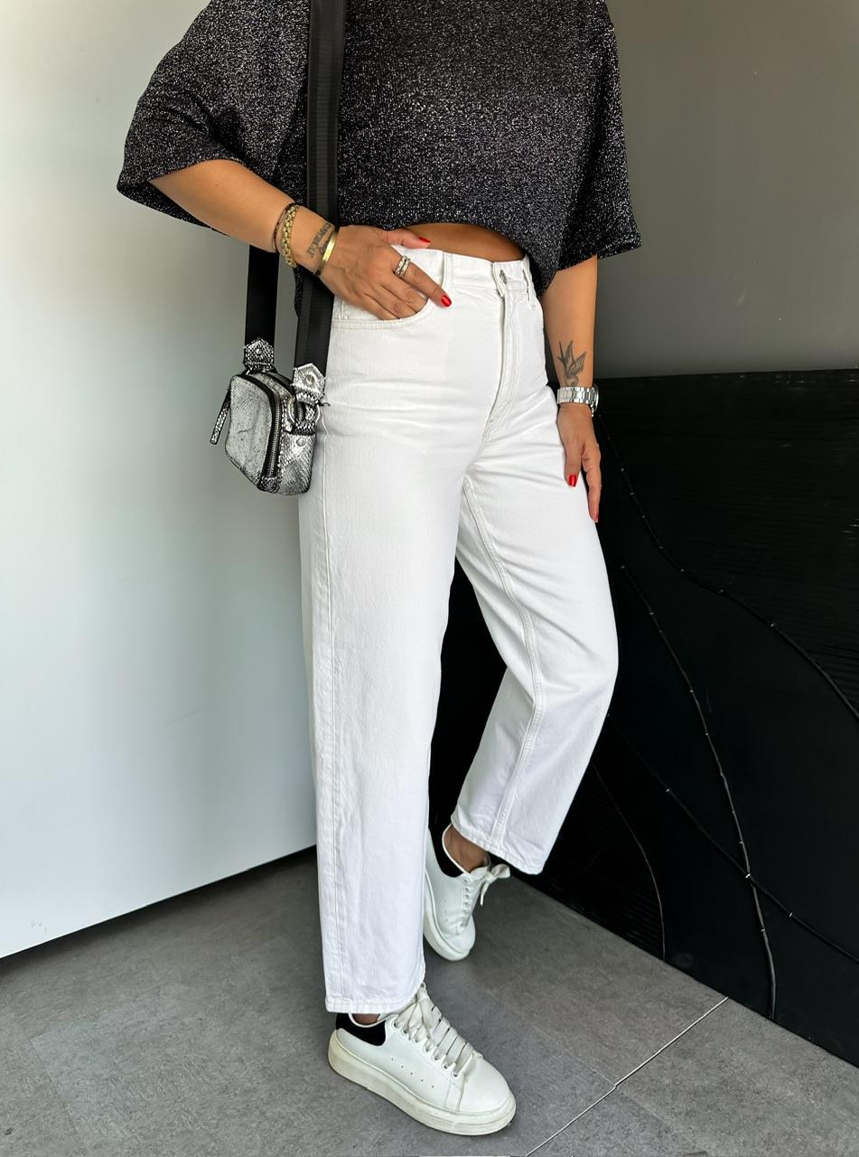 Beyaz Orijinal Mom Fit Jean