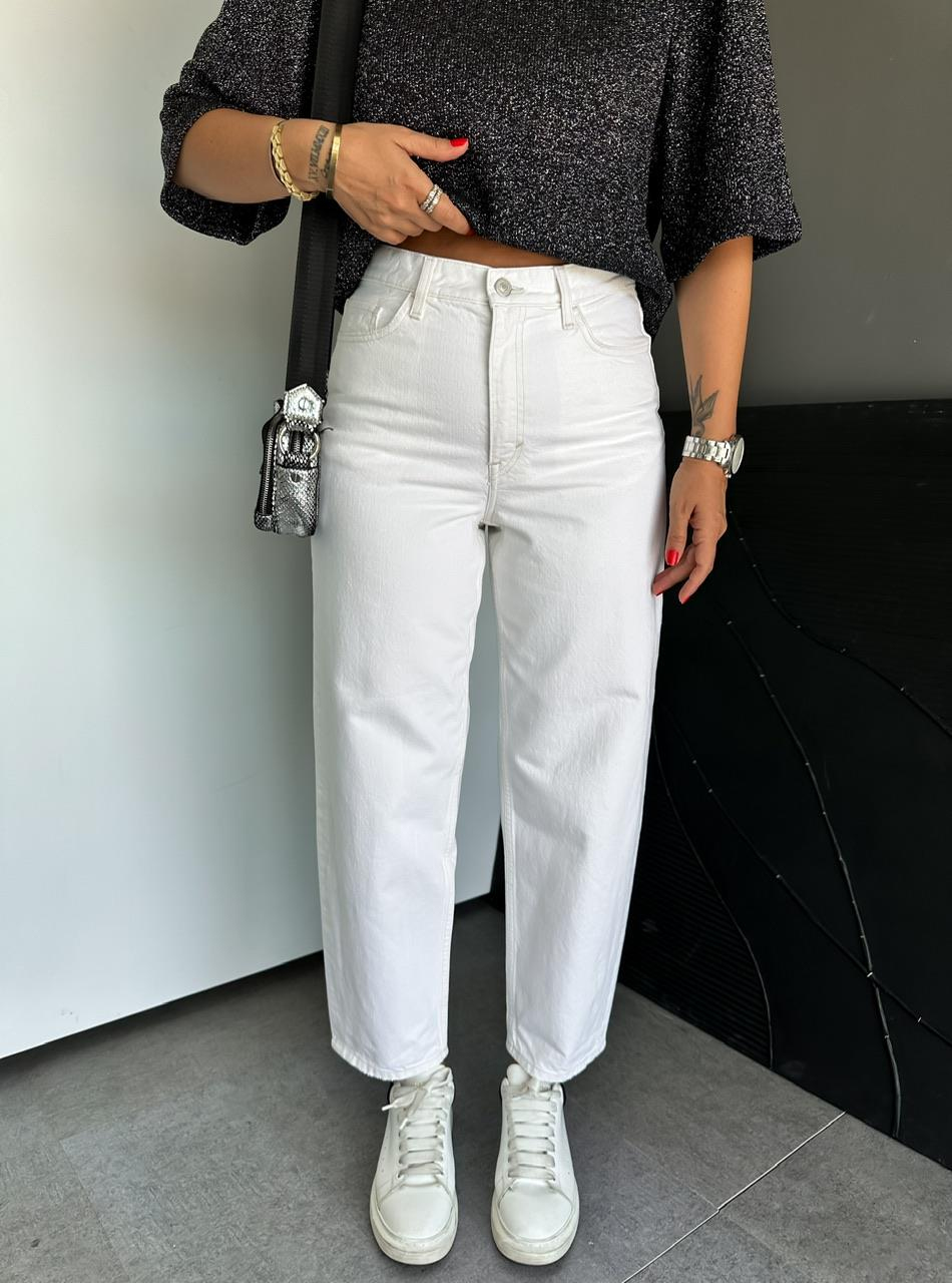 Beyaz Orijinal Mom Fit Jean
