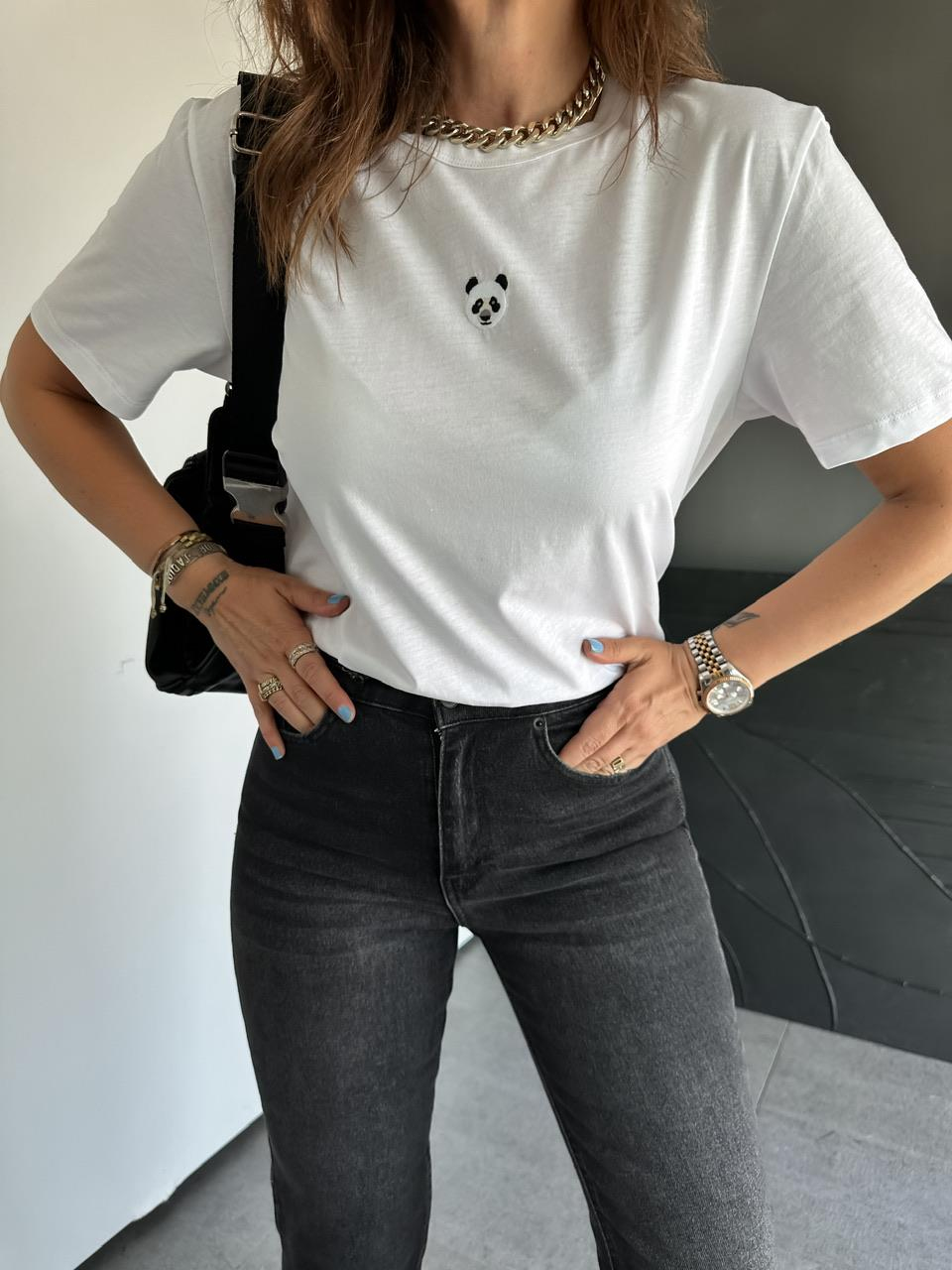 Beyaz Panda Figürlü Tshirt