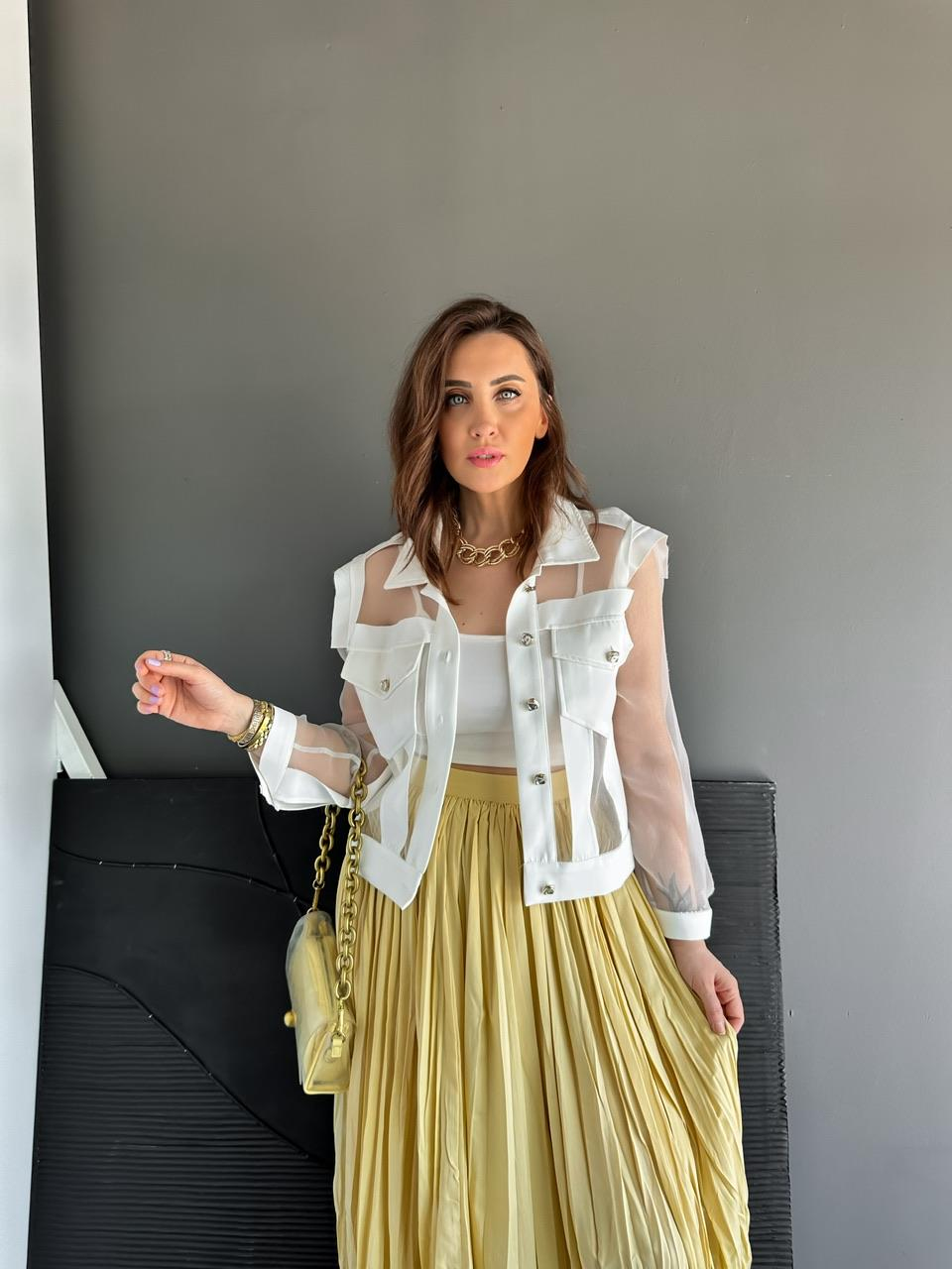 Beyaz Parçalı Dalya Tasarım Ceket