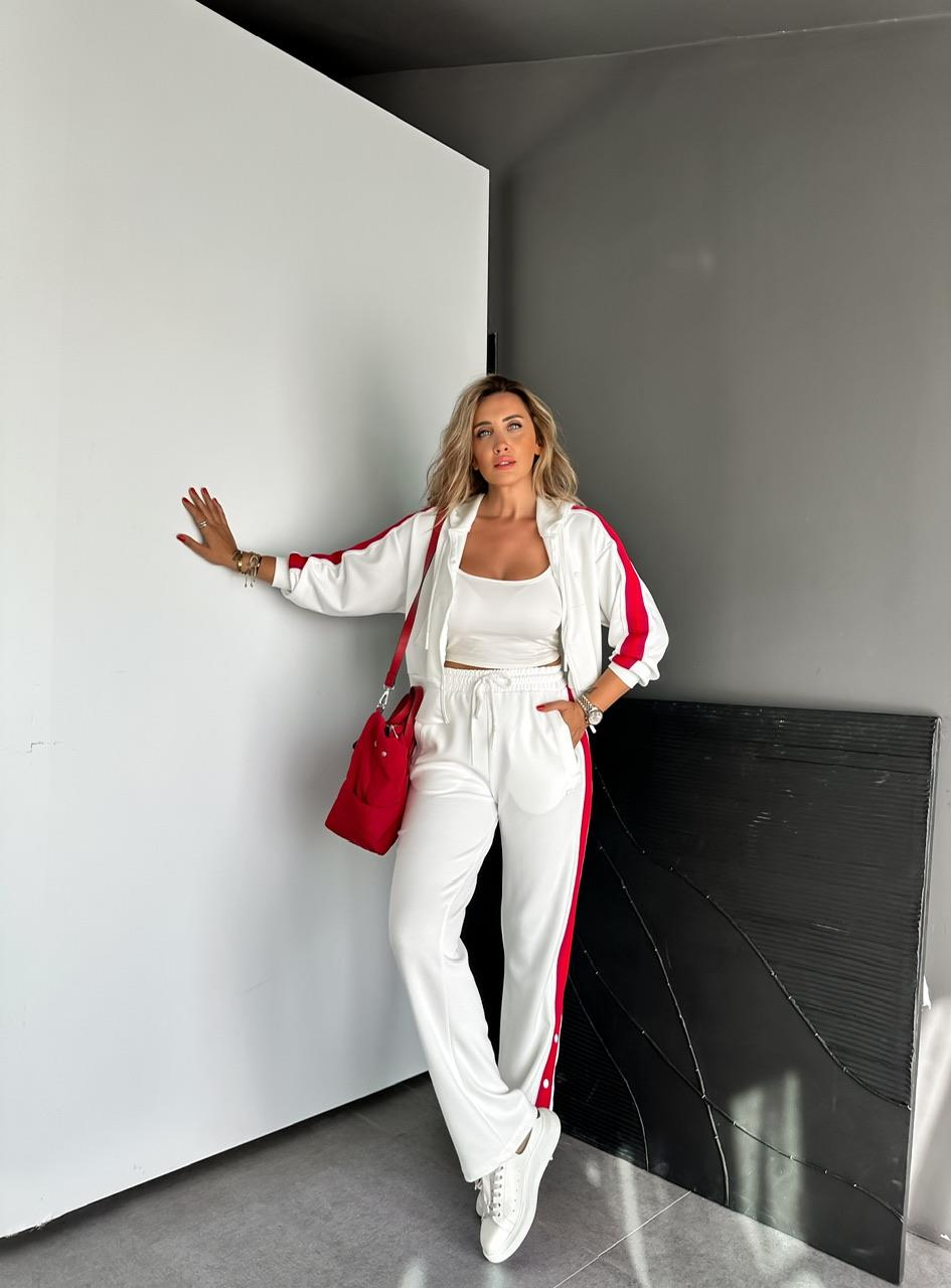 Beyaz Şeritli Marka Model Takım