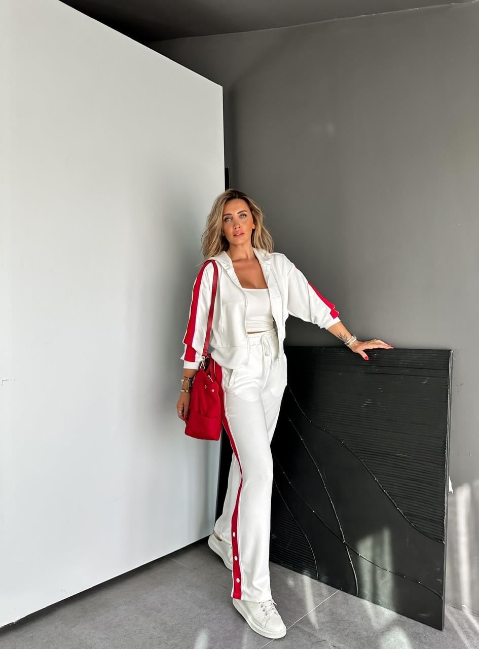Beyaz Şeritli Marka Model Takım