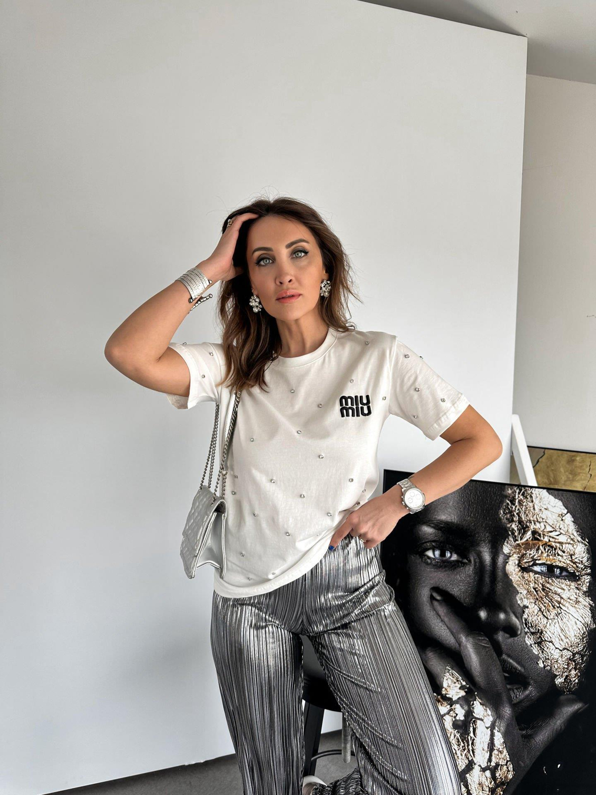 Beyaz Serpme Taşlı Miu Tshirt