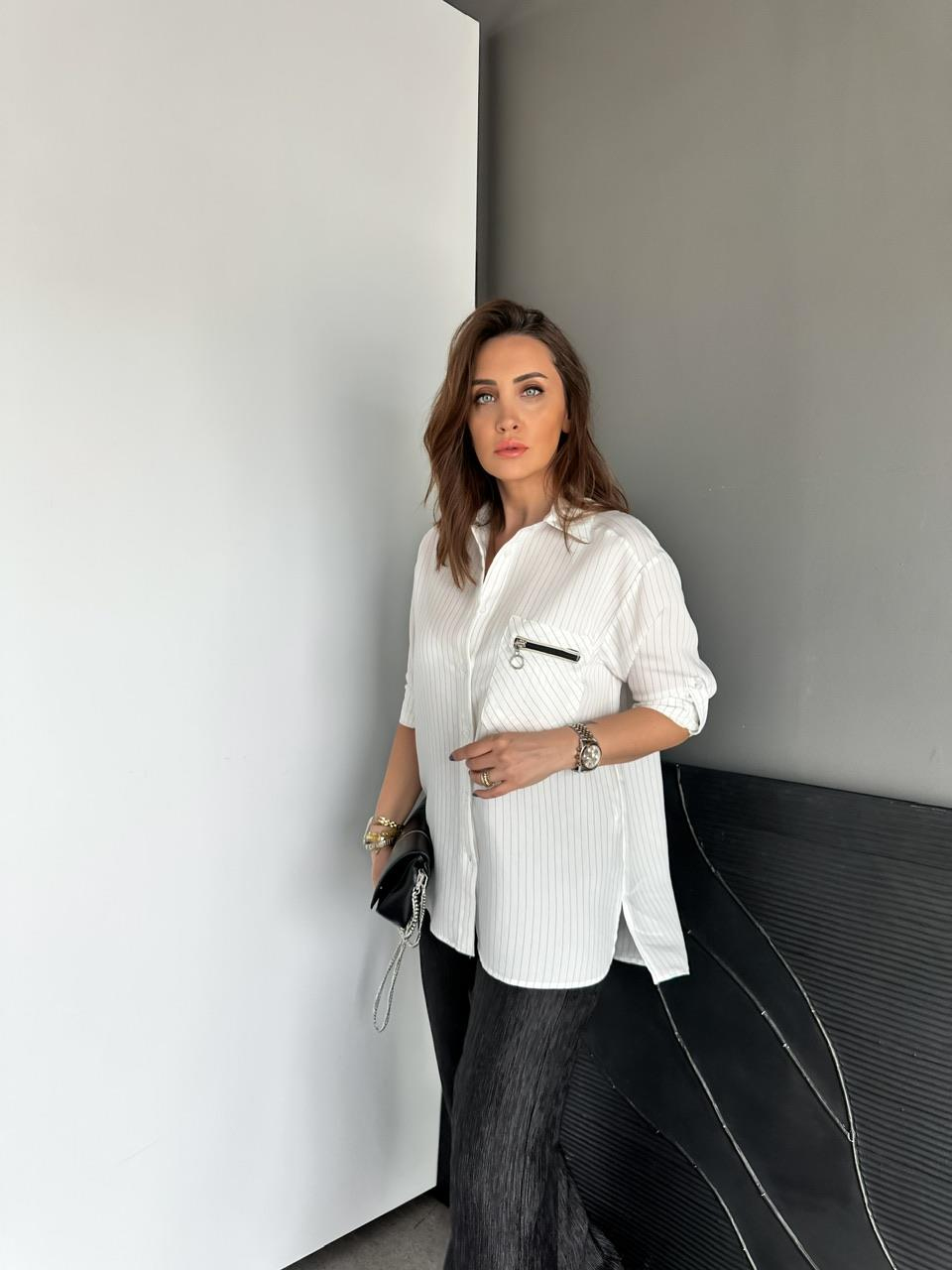 Beyaz Sırtı Fermuarlı Çizgili Gömlek