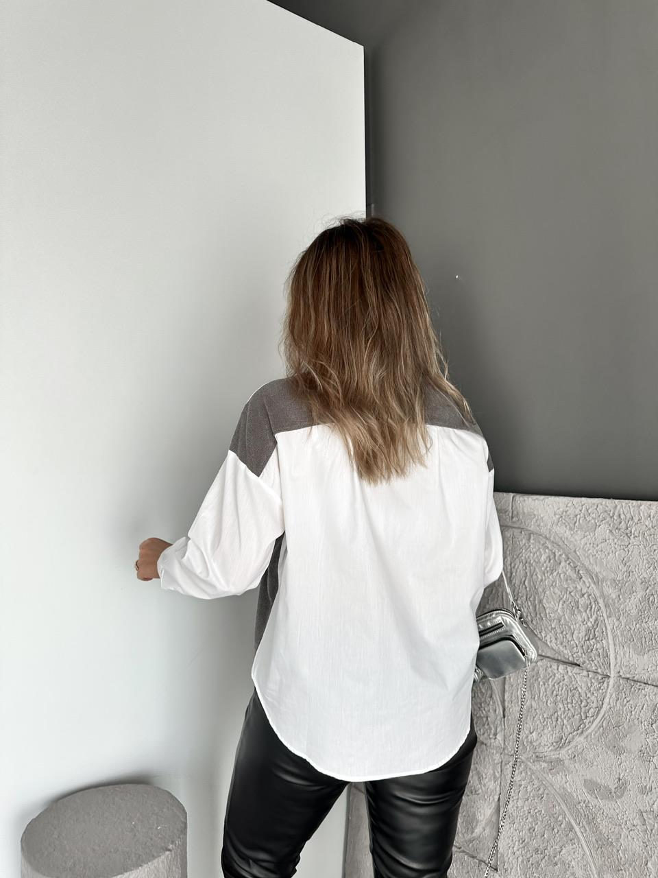 Beyaz Taşlı Triko Detaylı Gömlek