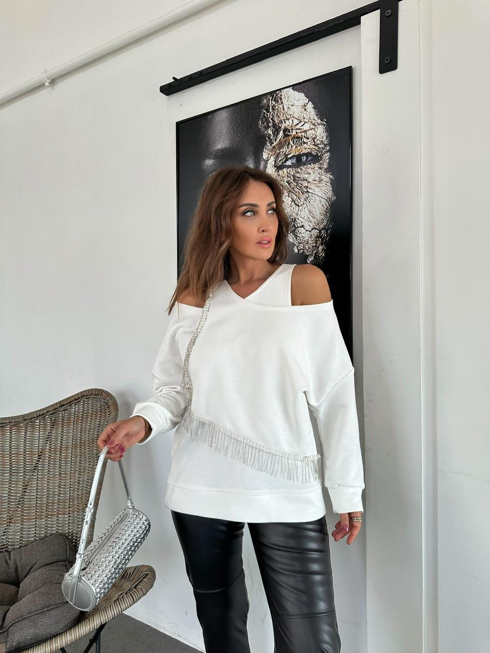 Beyaz Zincirli Tasarım Sweatshirt