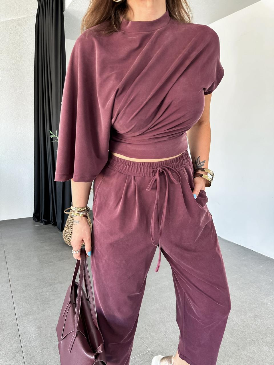 Bordo Asimetrik Bluzlu Tasarım Takım