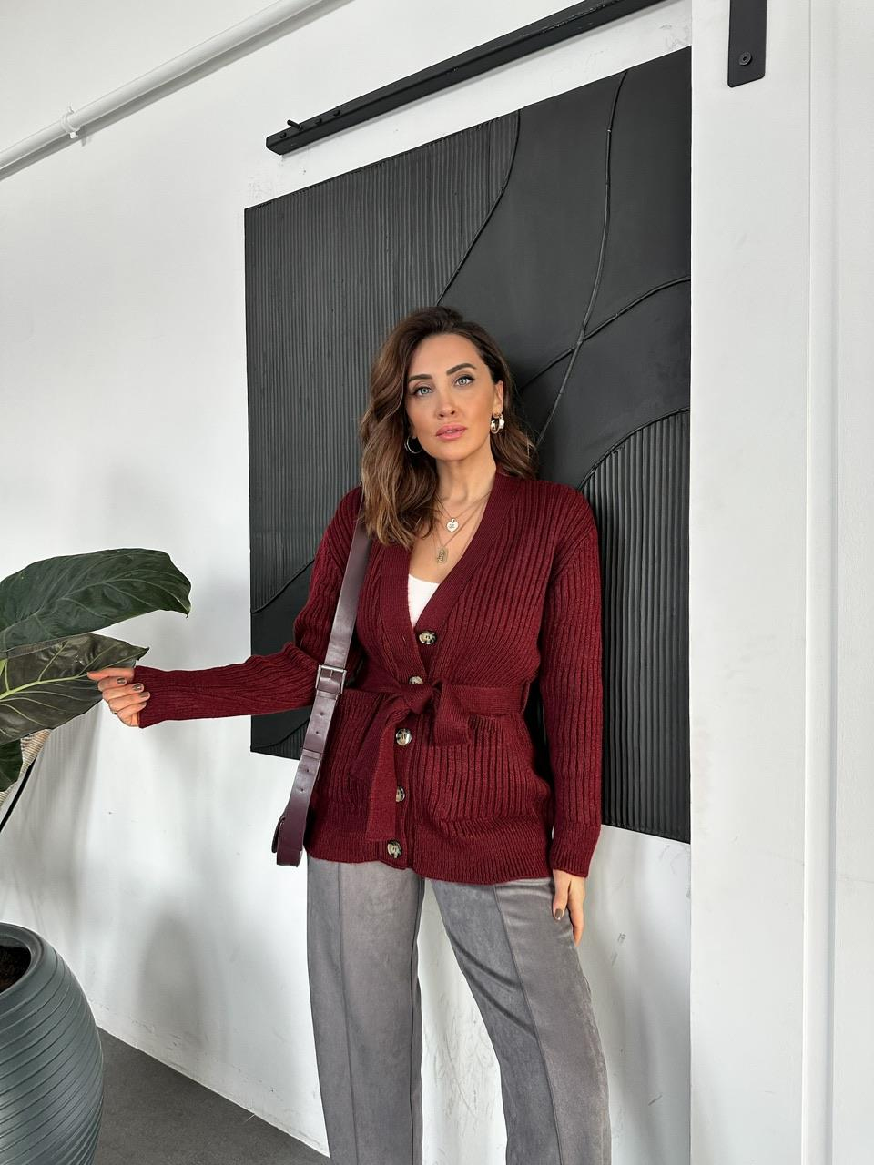 Bordo Cepli Kuşaklı Hırka