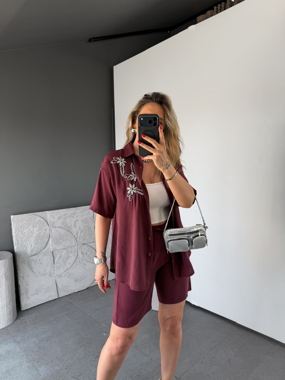 Bordo Çiçek Nakışlı Şortlu Takım
