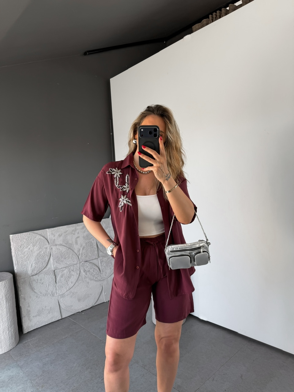 Bordo Çiçek Nakışlı Şortlu Takım