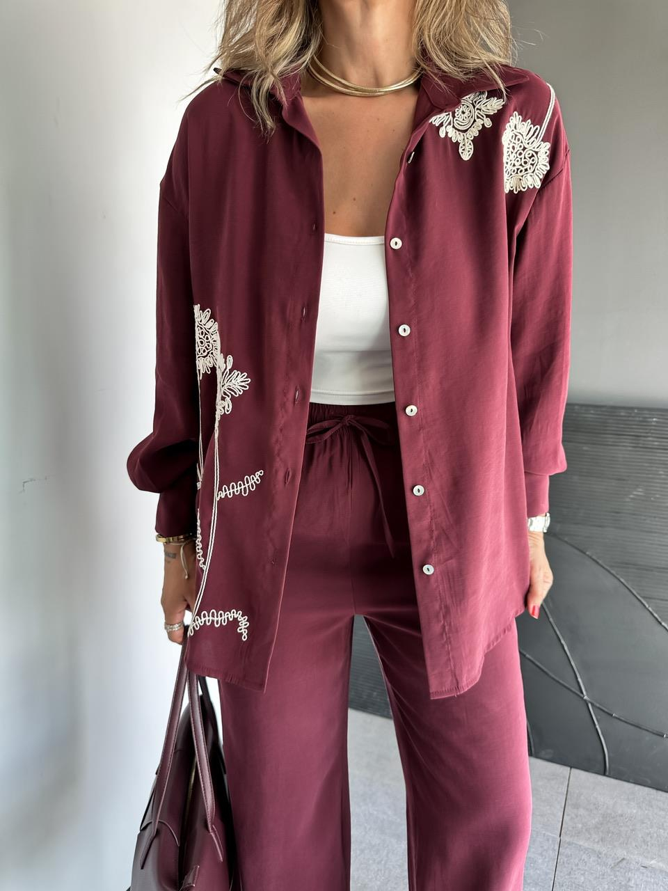 Bordo Çiçek Nakışlı Takım