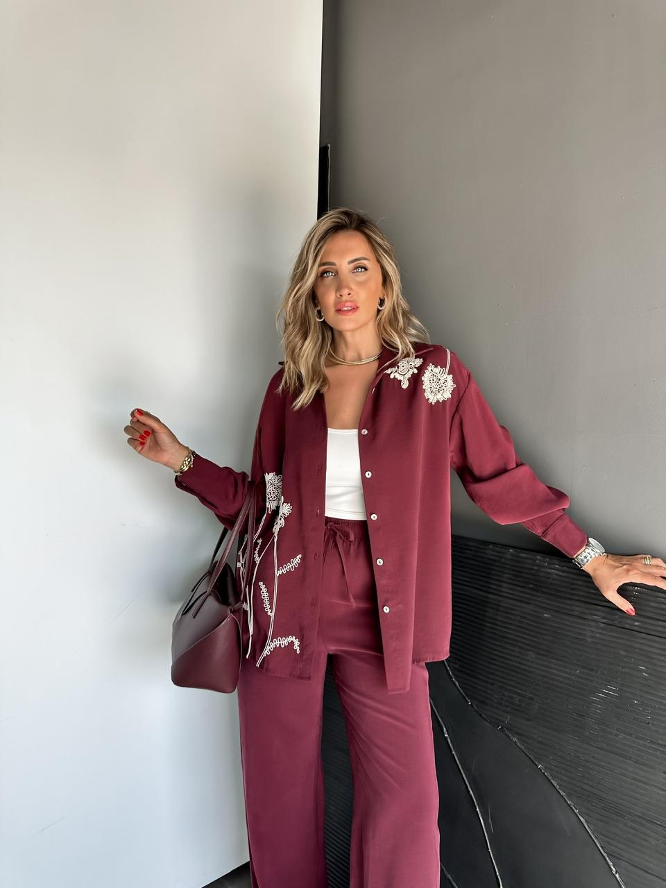 Bordo Çiçek Nakışlı Takım
