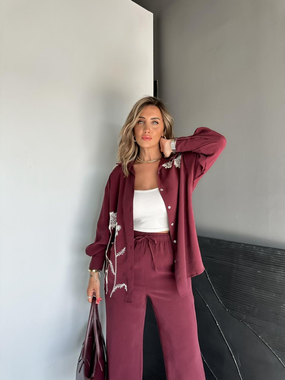 Bordo Çiçek Nakışlı Takım
