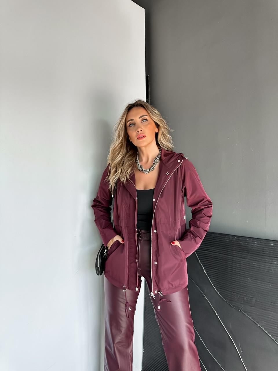 Bordo Cıtcıtlı Kapşonlu Yağmurluk
