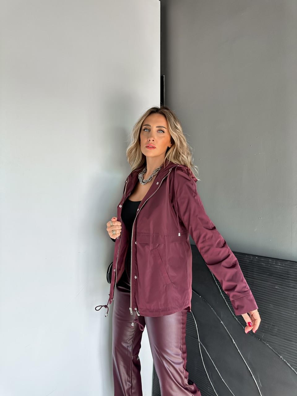 Bordo Cıtcıtlı Kapşonlu Yağmurluk