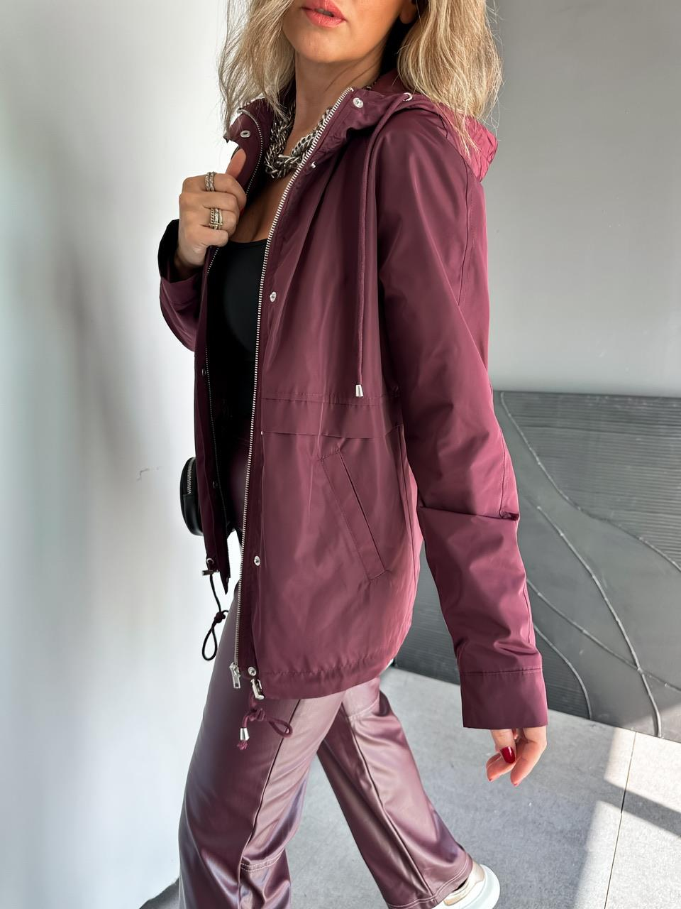 Bordo Cıtcıtlı Kapşonlu Yağmurluk