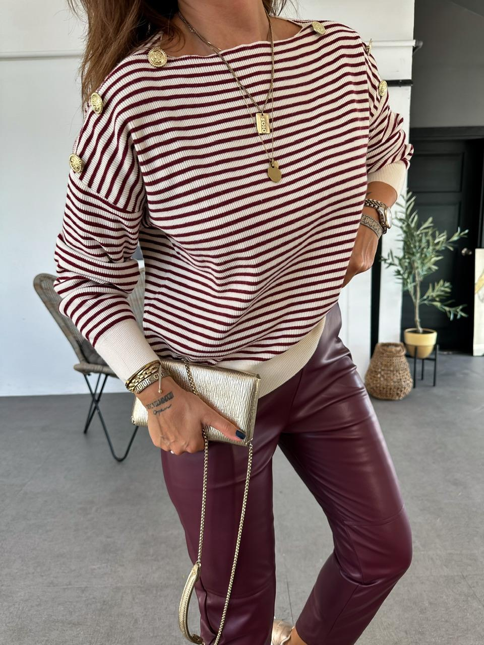Bordo Çizgili Gold Düğmeli Kazak