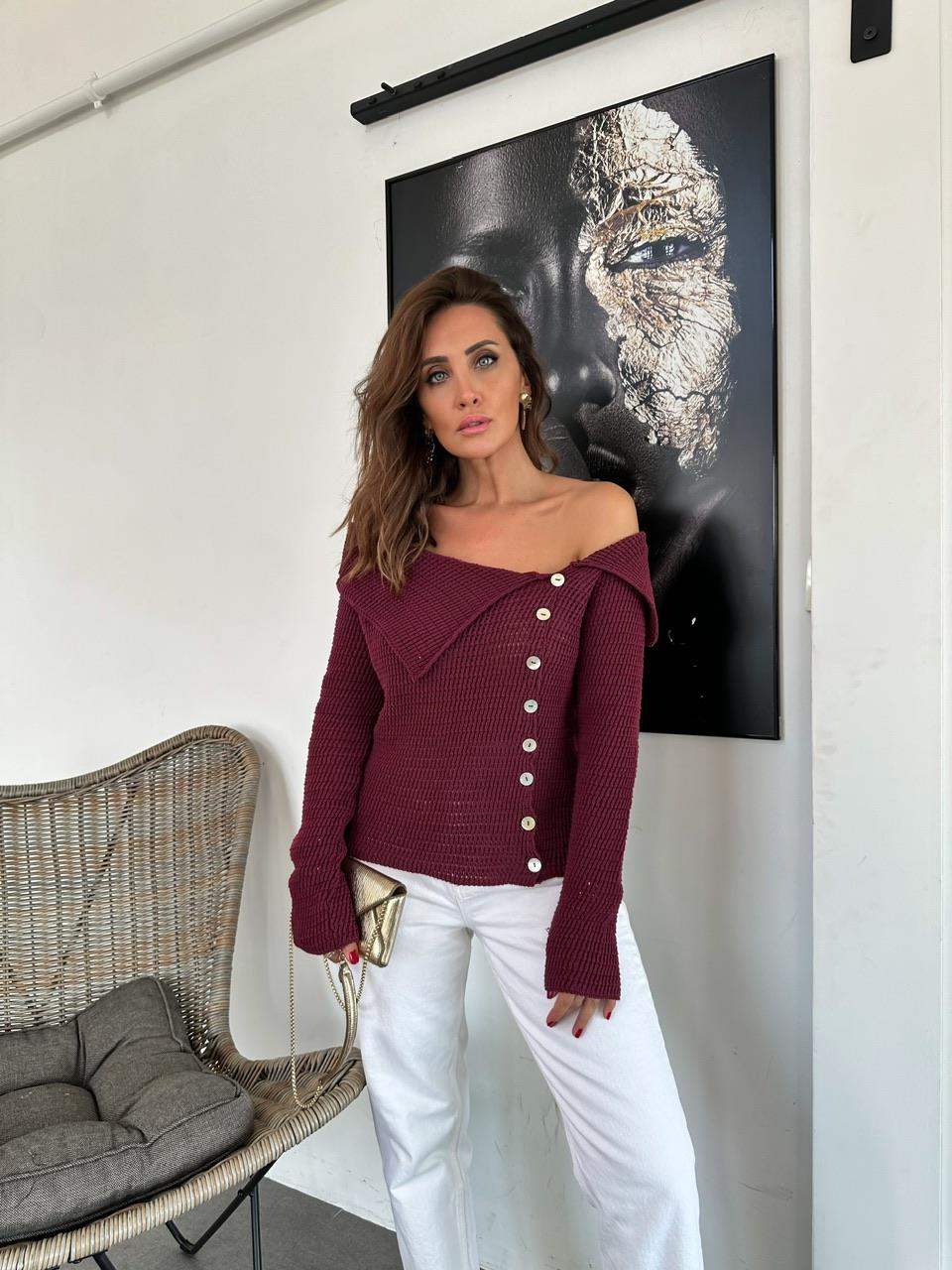 Bordo Degaje Düğmeli Kazak