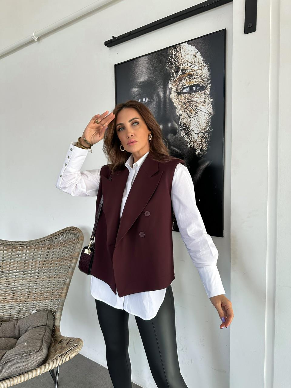 Bordo Dört Düğmeli Yelek