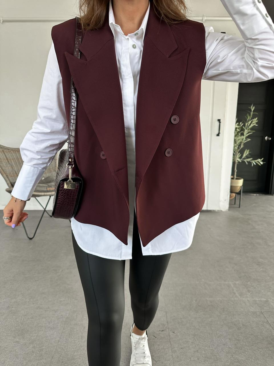 Bordo Dört Düğmeli Yelek