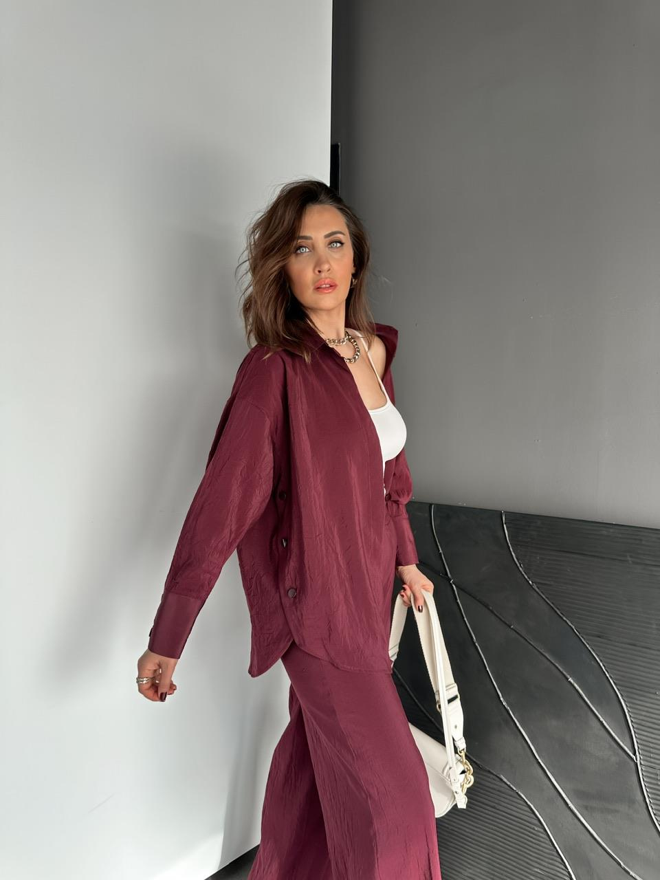 Bordo Gömleği Çıtçıtlı Şık Takım