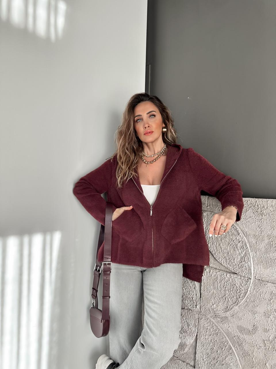 Bordo Kapşonlu Fermuarlı Yumoş Hırka