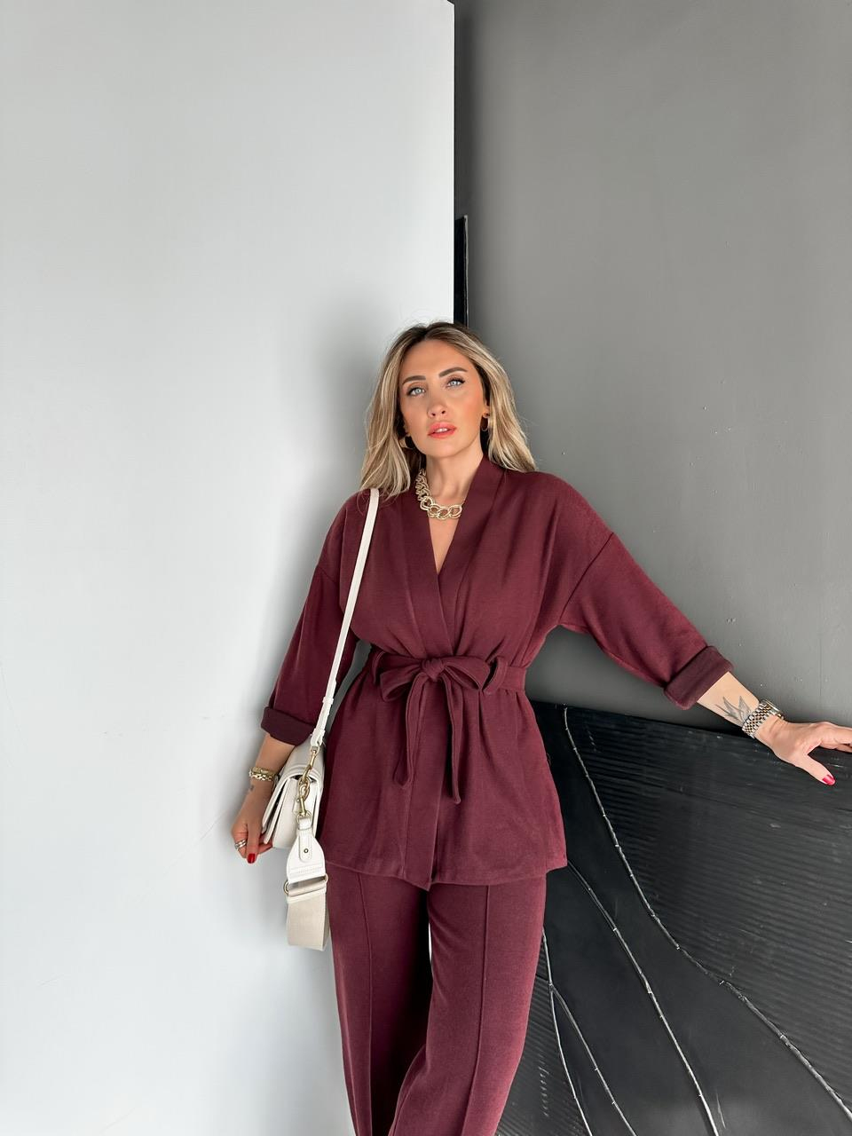 Bordo Kaşkorse Kuşaklı Ceketli Takım