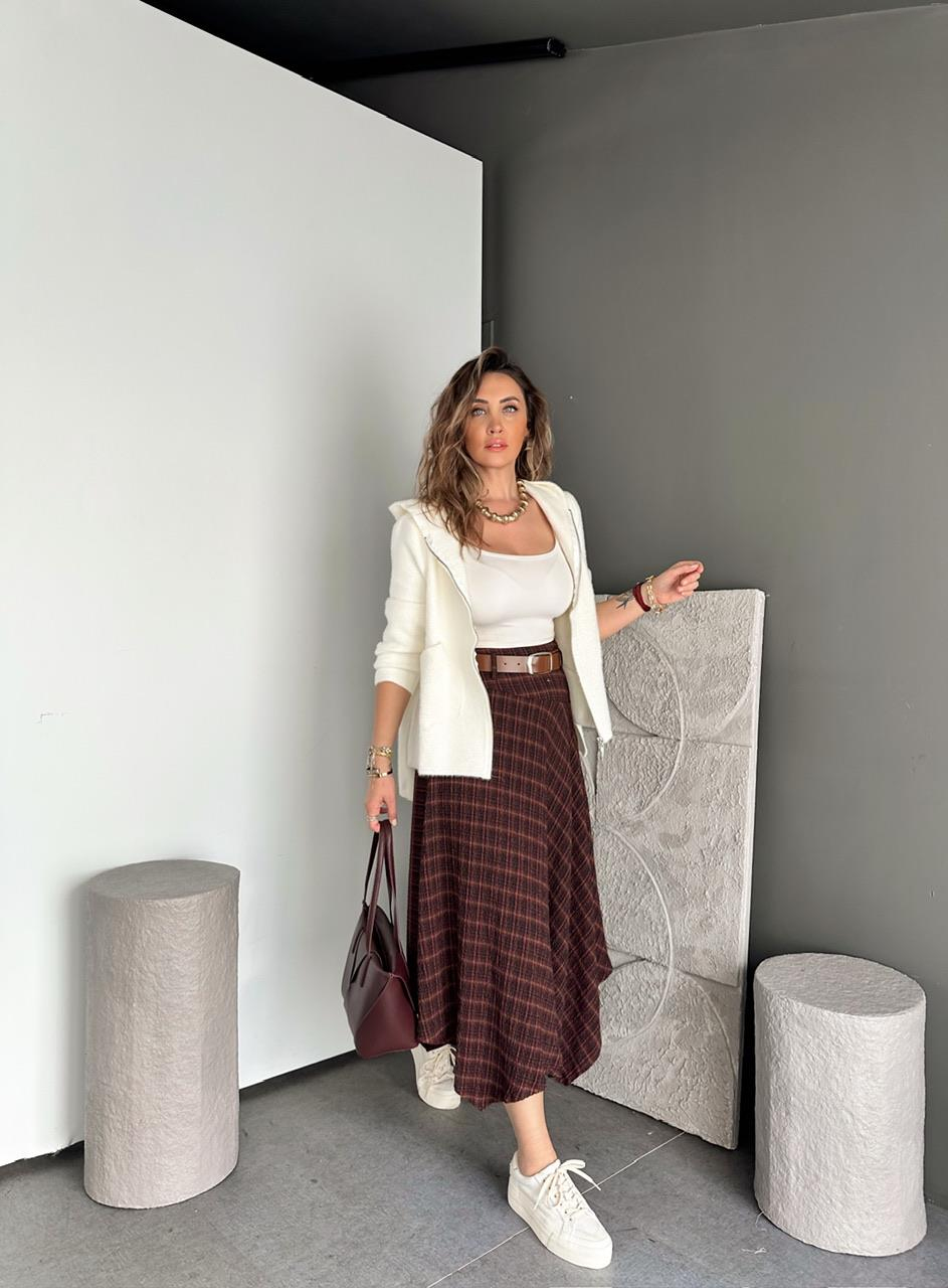 Bordo Kemerli Asimetrik Ekose Etek