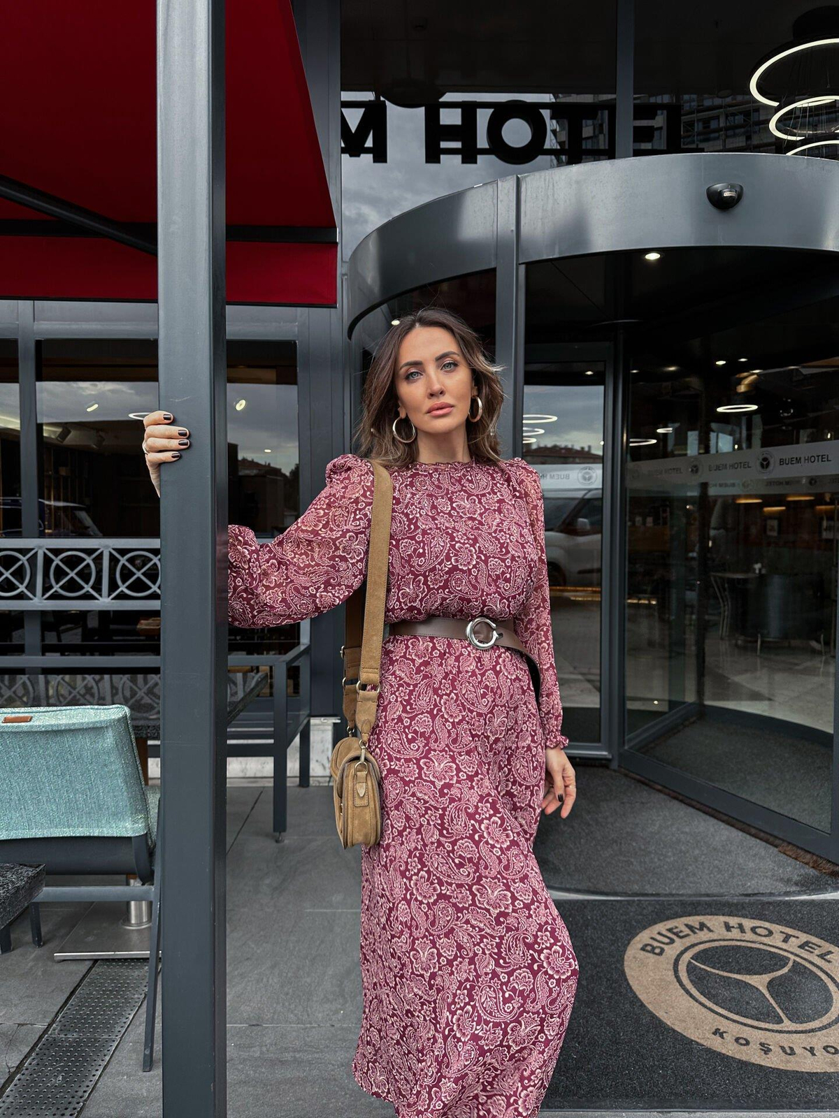 Bordo Kemerli Maxi Elbise