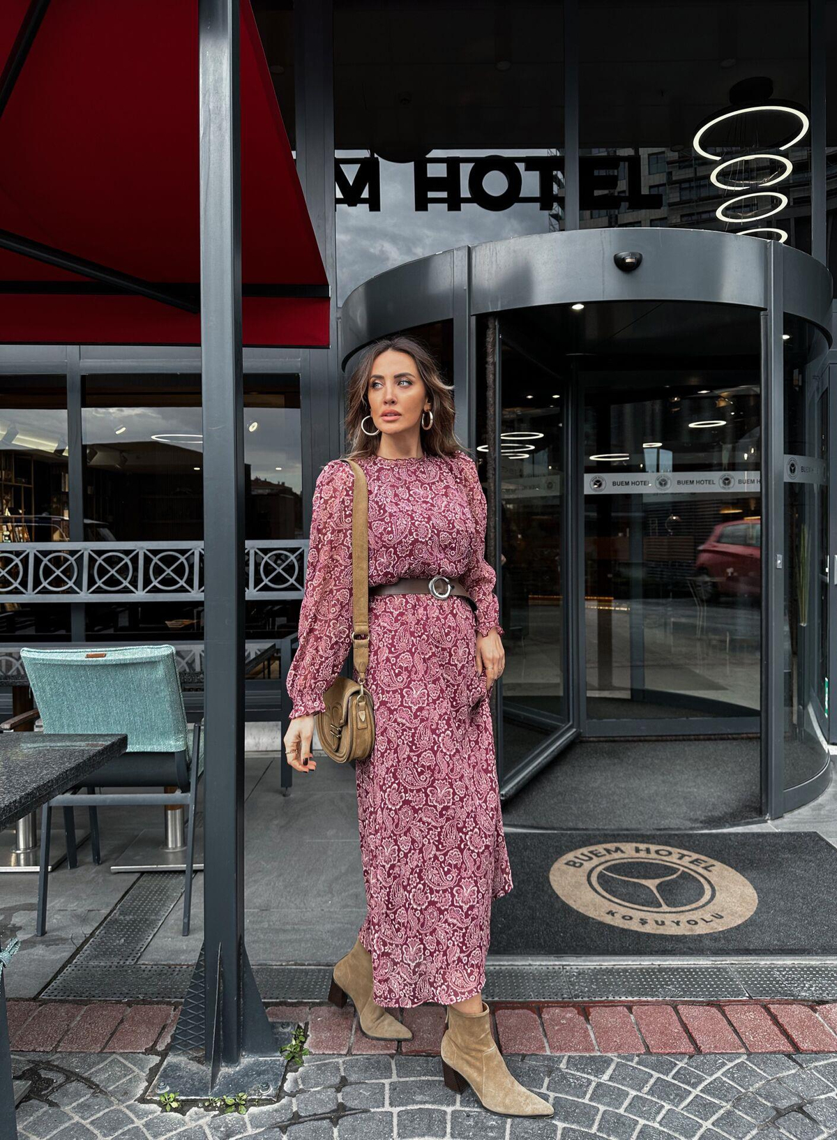 Bordo Kemerli Maxi Elbise