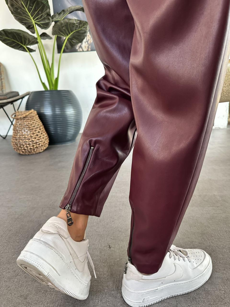 Bordo Kemerli Premium Deri Pantolon