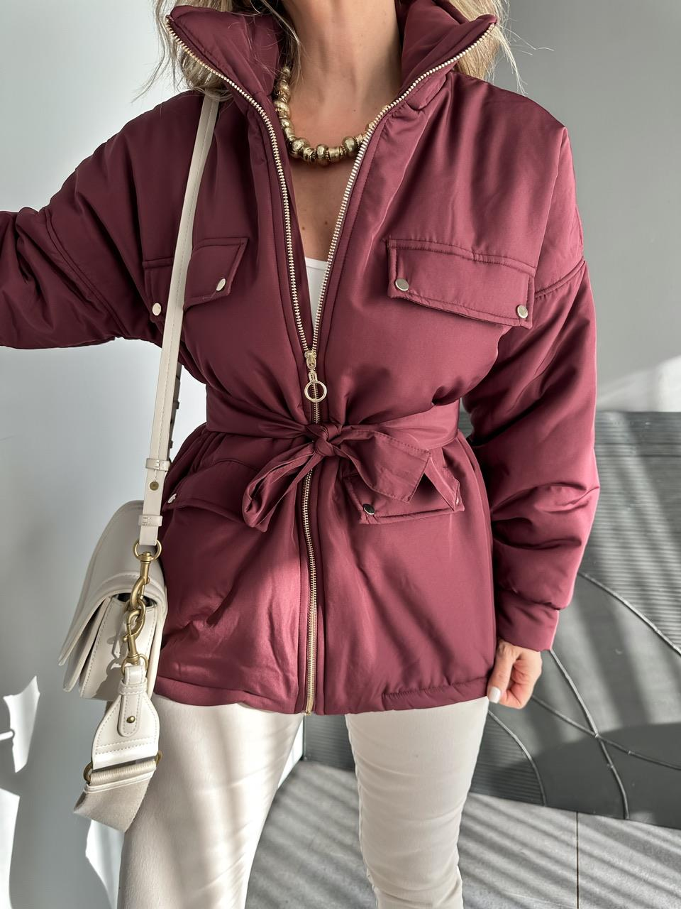 Bordo Kuşaklı Şişme Mont