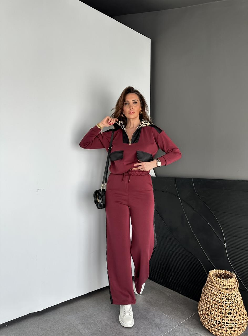Bordo Leopar Detaylı Yakası Fermuarlı Takım