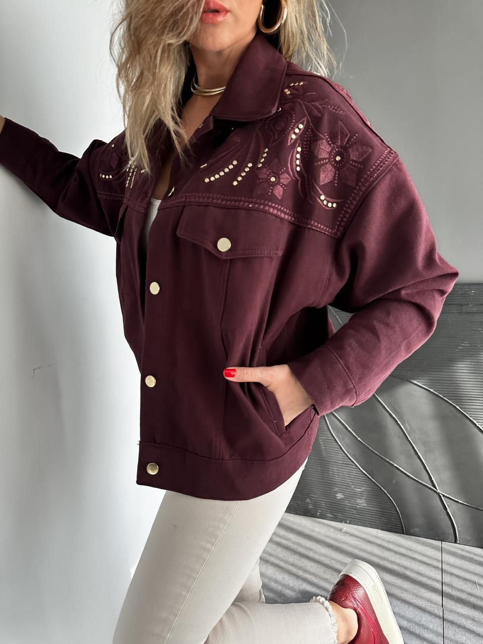 Bordo Nakışlı Zımbalı Kot Ceket
