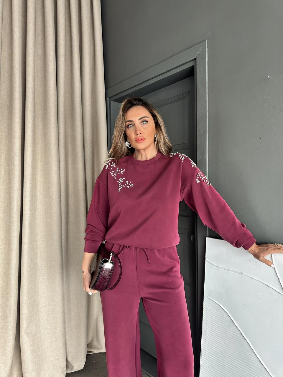 Bordo Omuzları Serpme Taşlı Premium Takım