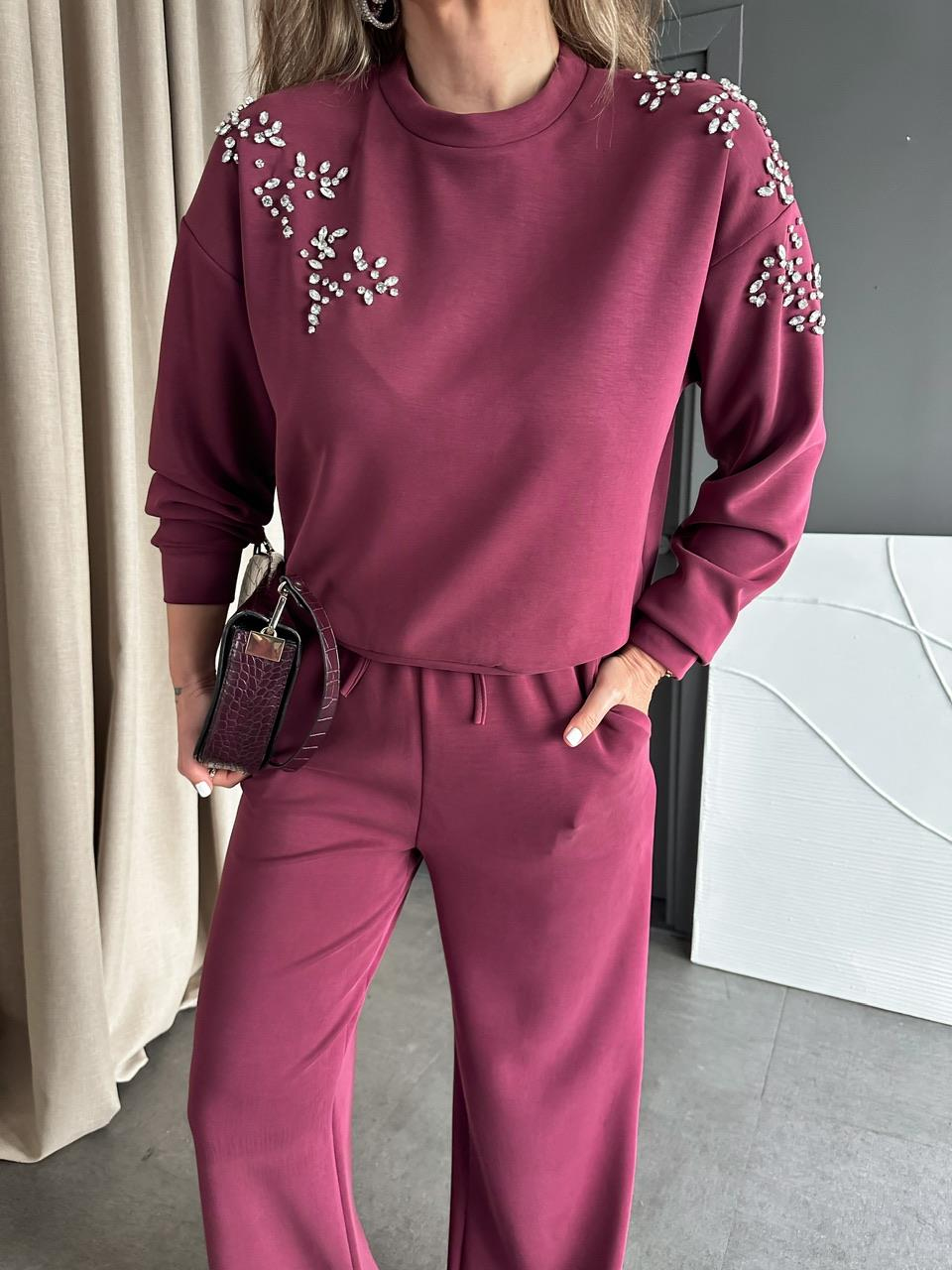 Bordo Omuzları Serpme Taşlı Premium Takım