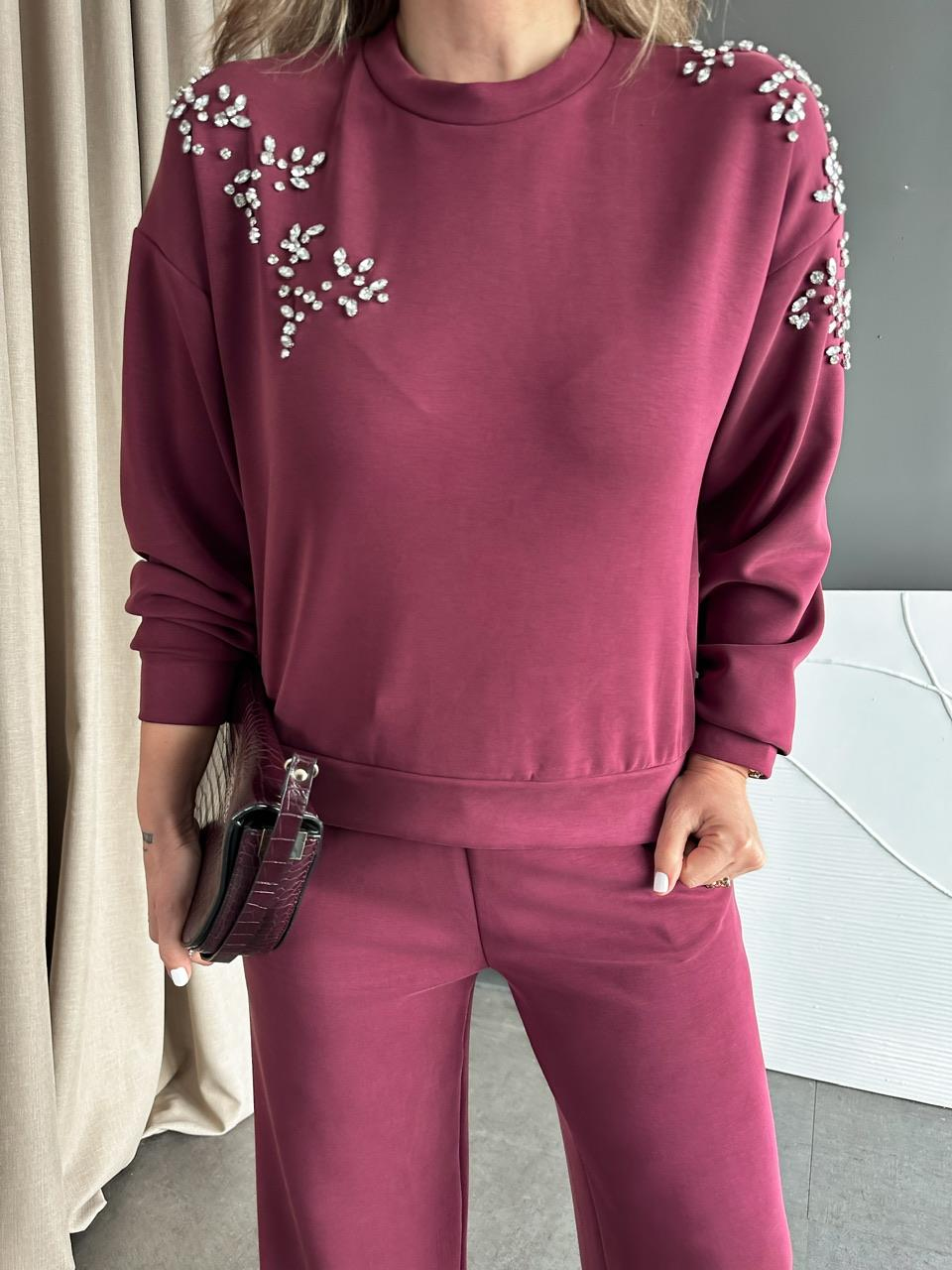 Bordo Omuzları Serpme Taşlı Premium Takım