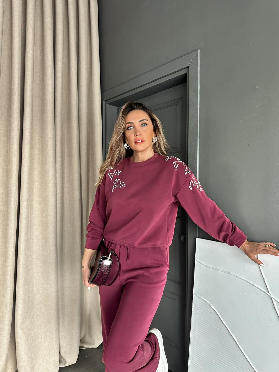 Bordo Omuzları Serpme Taşlı Premium Takım